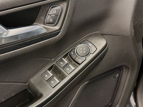 Used 2024 Ford Escape ST-Line image 15