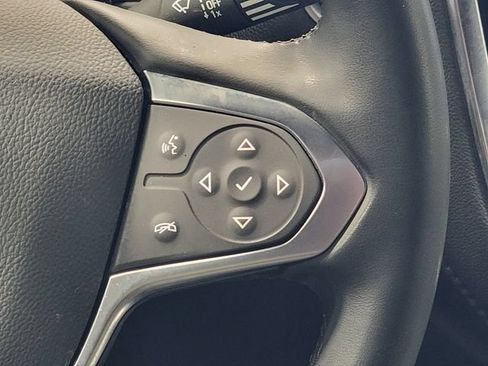 Certified 2023 Chevrolet Traverse LT FWD image 28