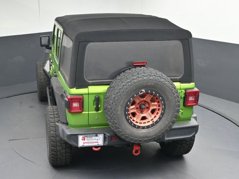 Used 2019 Jeep Wrangler Unlimited Rubicon image 35