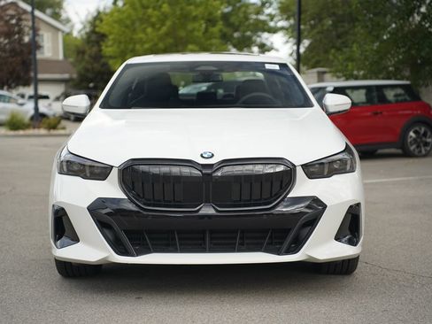 New 2027 BMW 530i xDrive AWD/4WD image 8