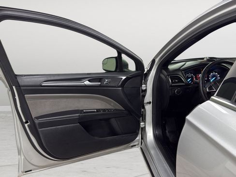 Used 2017 Ford Fusion Sport image 13