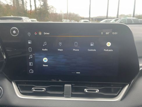 Used 2025 Chevrolet Equinox LT image 20