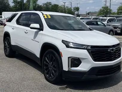 Used 2023 Chevrolet Traverse RS