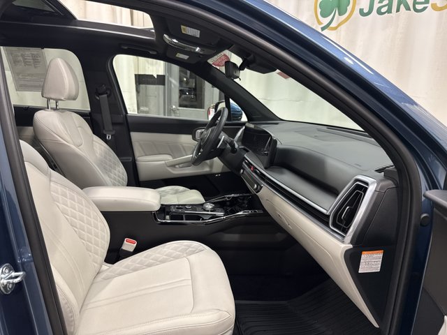 Used 2025 Kia Sorento SX Prestige AWD/4WD image 35
