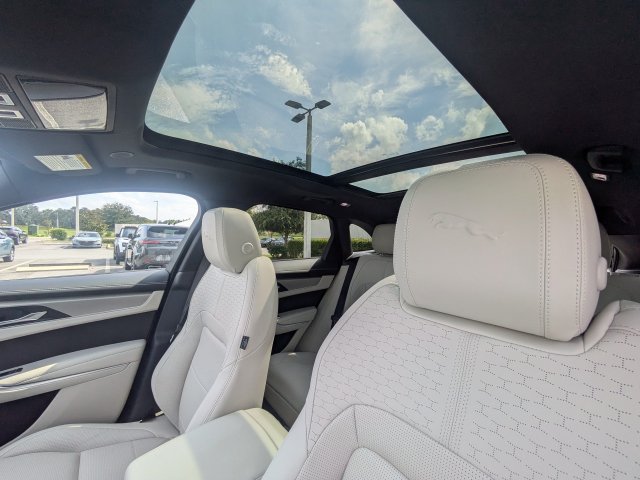 New 2026 Jaguar F-PACE R-Dynamic S AWD/4WD image 39