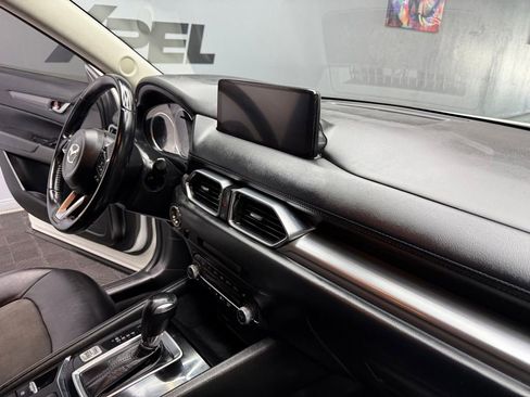 Used 2021 MAZDA CX-5 Touring FWD image 48