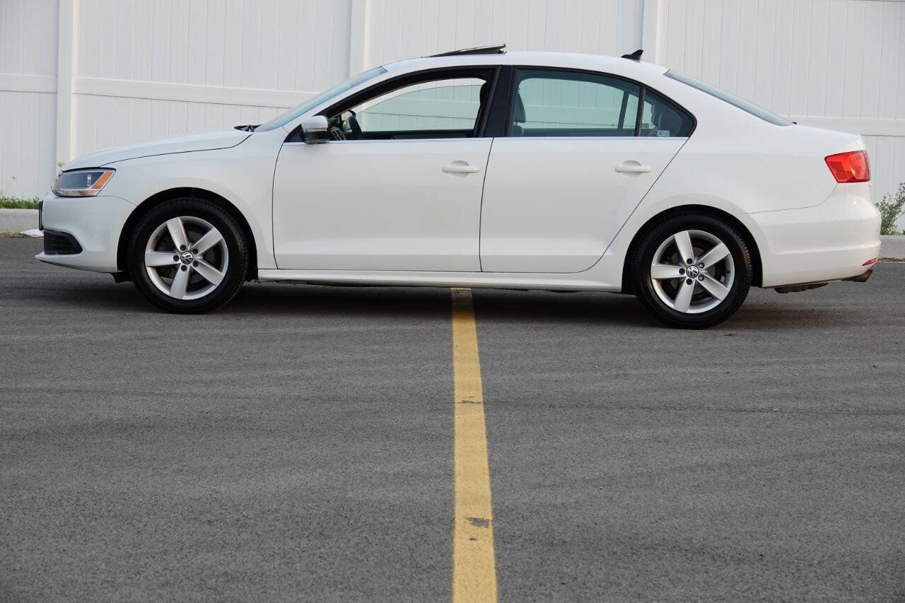 Used 2014 Volkswagen Jetta TDI FWD image 12