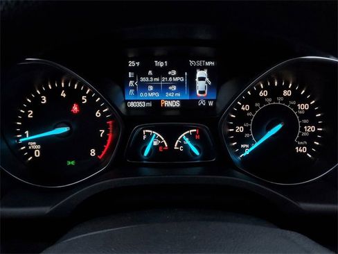 Certified 2018 Ford Escape SE w/ SE Sync 3 Package image 13