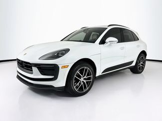 Certified 2025 Porsche Macan AWD/4WD video 1