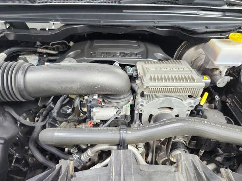 Used 2024 RAM 1500 Limited AWD/4WD image 17