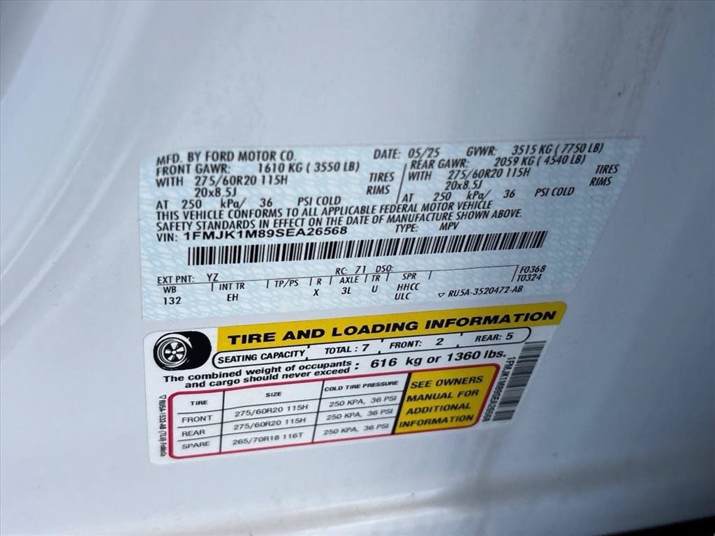 Used 2025 Ford Expedition Max Platinum AWD/4WD image 30