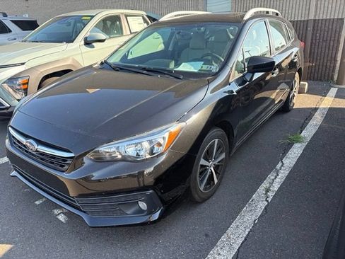 Used 2023 Subaru Impreza 2.0i Premium AWD/4WD image 2