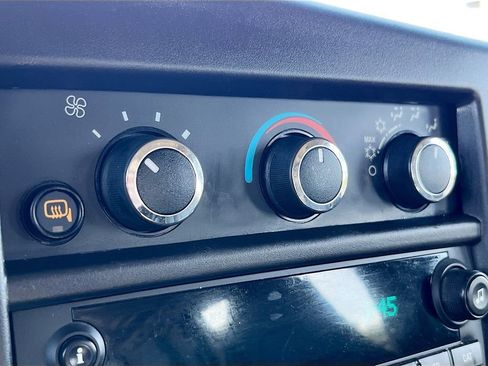 Used 2022 GMC Savana 2500 Work Van w/ Driver Convenience Package image 15