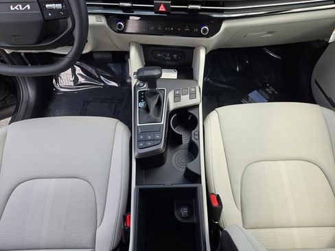 New 2026 Kia Sportage EX FWD image 20