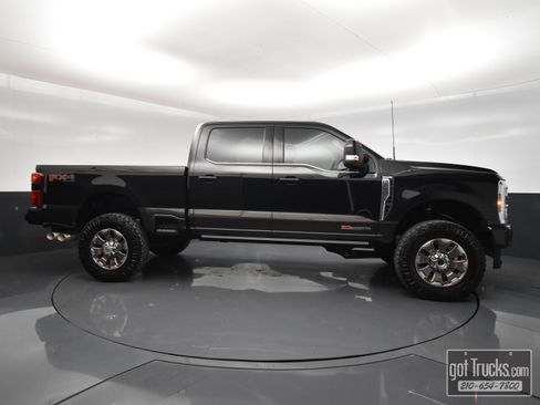 Used 2025 Ford F250 King Ranch AWD/4WD image 56