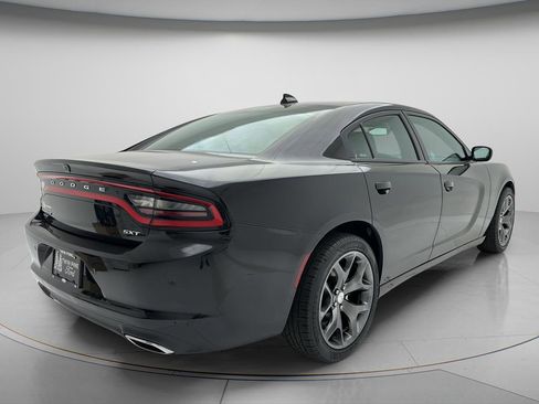 Used 2015 Dodge Charger SXT w/ AWD Plus Group image 5