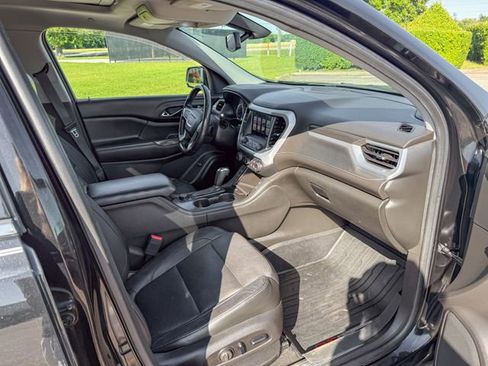 Used 2018 GMC Acadia SLT AWD/4WD image 24