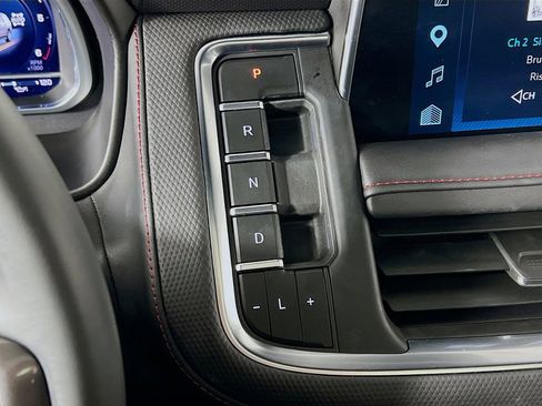 Used 2023 Chevrolet Tahoe RST w/ Sport Performance Package AWD/4WD image 17