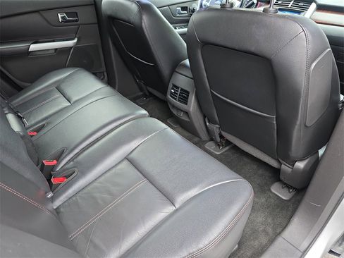 Used 2013 Ford Edge Limited image 13