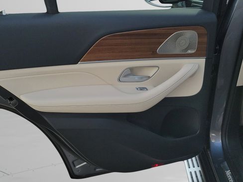 New 2026 Mercedes-Benz GLE 450 4MATIC image 12
