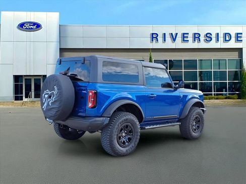 Used 2021 Ford Bronco First Edition image 6