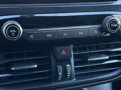 Used 2023 Ford Escape ST-Line image 31