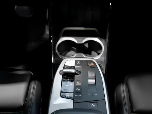 Used 2024 BMW X1 xDrive28i w/ M Sport Package image 26