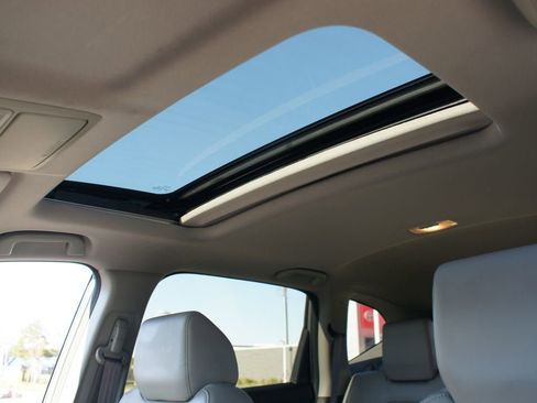 Used 2020 Honda CR-V EX-L image 6