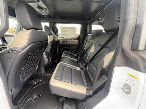 New 2025 Ford Bronco Big Bend w/ Black Diamond Package image 8