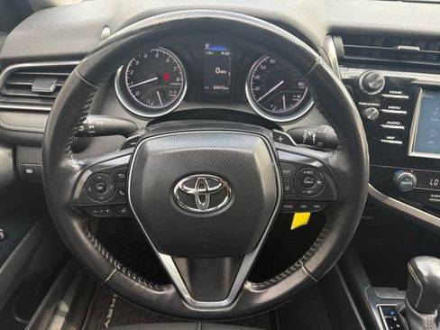 Used 2020 Toyota Camry SE FWD image 24