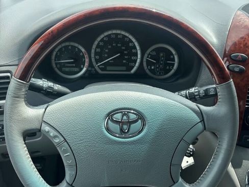 Used 2004 Toyota Sienna XLE AWD/4WD image 29