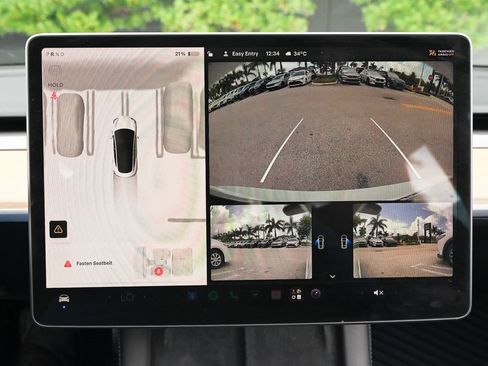 Used 2023 Tesla Model 3 Standard Range RWD image 26