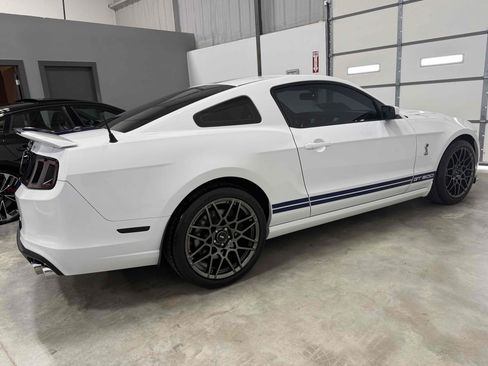Used 2014 Ford Mustang Shelby GT500 w/ Equipment Group 821A RWD image 87