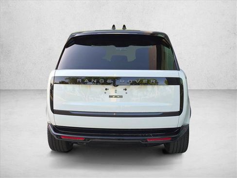 Certified 2024 Land Rover Range Rover Autobiography AWD/4WD image 7