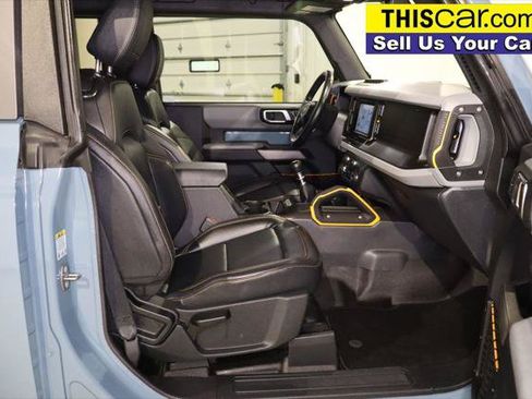 Used 2023 Ford Bronco 2-Door AWD/4WD image 29