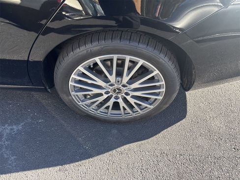 Used 2023 Mercedes-Benz CLA 250 image 13