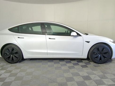 Used 2024 Tesla Model 3 Long Range image 4