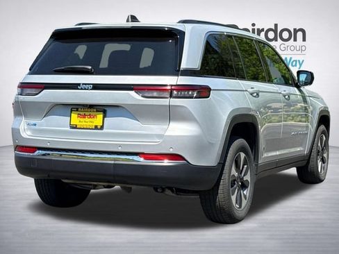 Used 2024 Jeep Grand Cherokee Limited 4xe AWD/4WD image 6