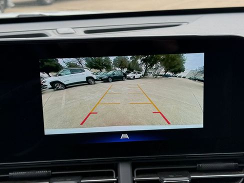 Used 2025 Chevrolet Trax LT image 24