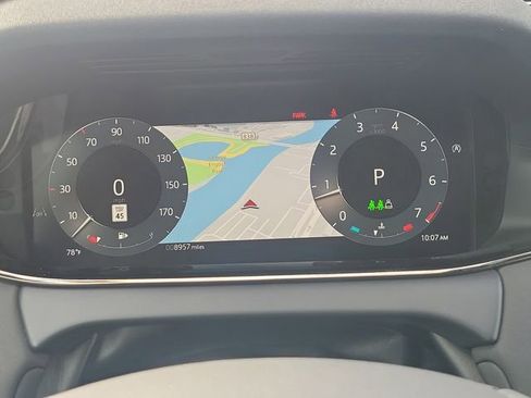 Used 2025 Land Rover Range Rover Evoque S image 14