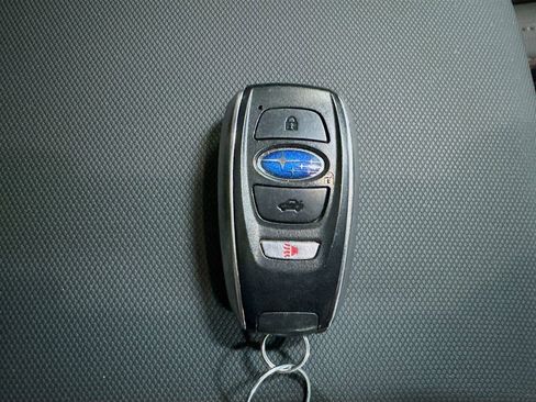 Used 2025 Subaru Forester Sport image 31