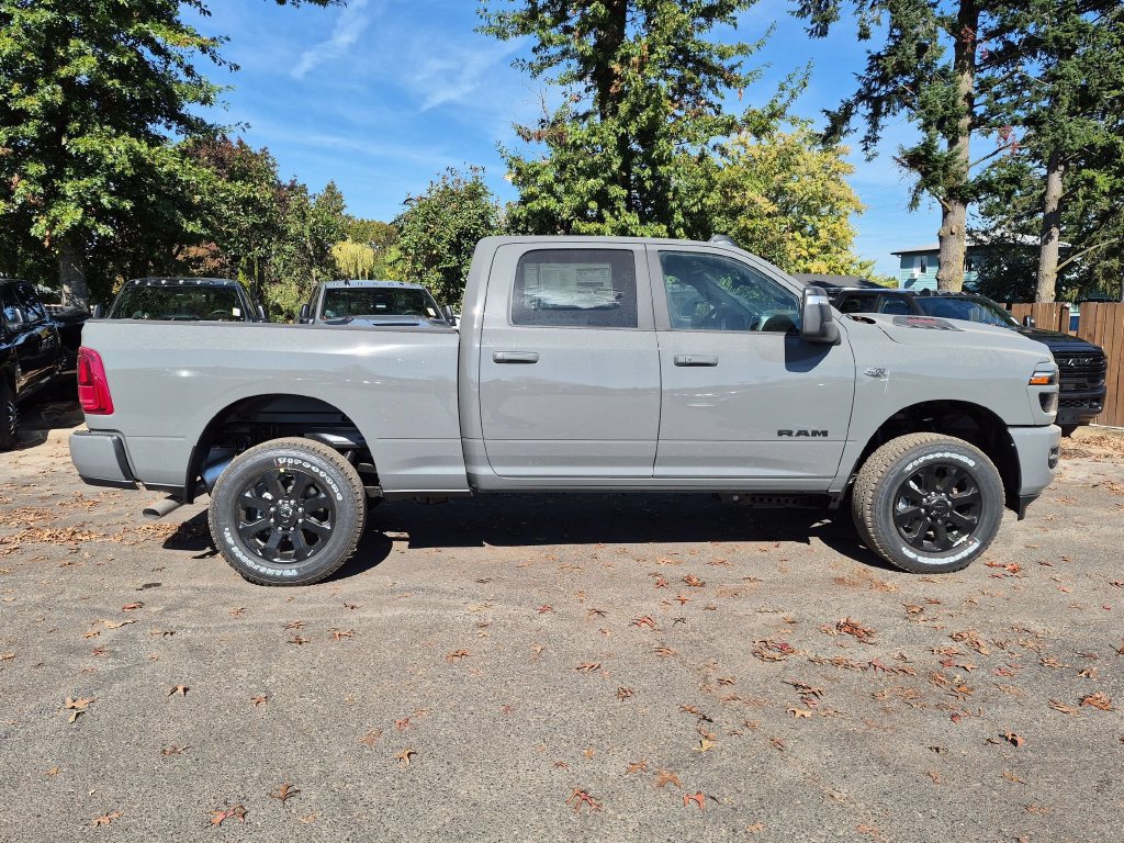 New 2027 RAM 2500 Laramie AWD/4WD image 8