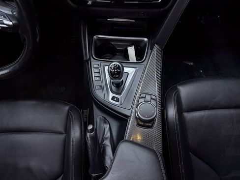 Used 2017 BMW M3 RWD image 24