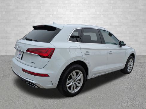 Used 2023 Audi Q5 2.0T Premium image 2