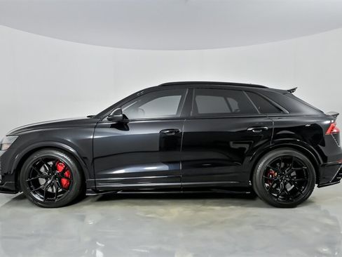 Used 2021 Audi RS Q8 w/ Luxury Package AWD/4WD image 9
