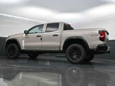 New 2026 Chevrolet Colorado Trail Boss AWD/4WD image 41