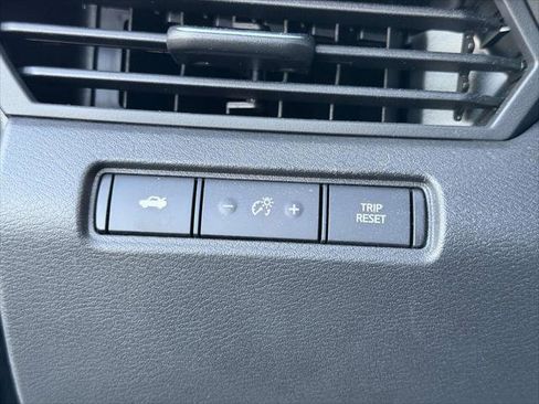 Used 2025 Nissan Altima 2.5 S image 20