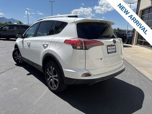Used 2016 Toyota RAV4 LE AWD/4WD image 5