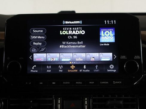 Used 2024 Nissan Pathfinder Platinum w/ Lighting Package (N93) AWD/4WD image 44