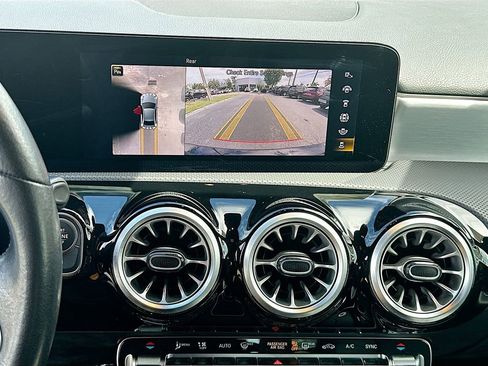 Used 2022 Mercedes-Benz A 220 4MATIC image 15